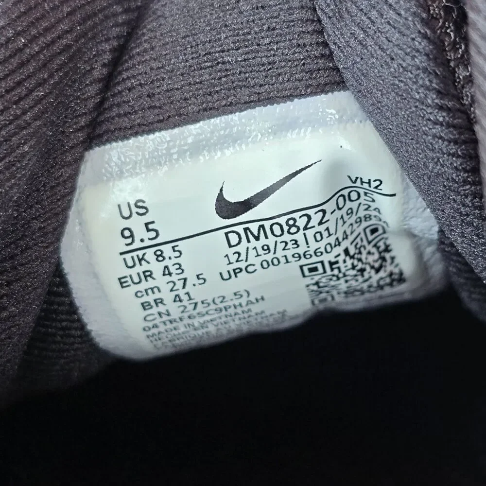 Size 9.5 - Nike Juniper Trail 2 Black Ironstone New No Box